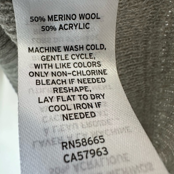 Nordstrom Men’s Henley Sweater Wool Blend Gray Size Large 3 Buttons Quite Luxury - Picture 5 of 5